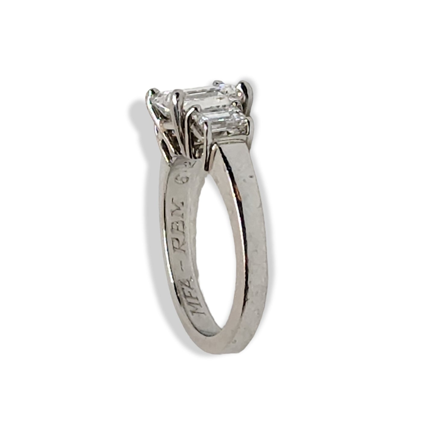 1980s Platinum Diamond Ring side