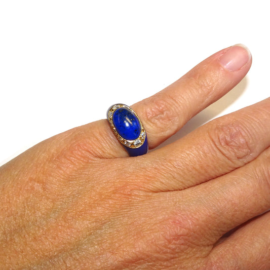 Van Cleef & Arpels 1960s 18KT Yellow Gold Lapis Lazuli & Diamond Ring on finger