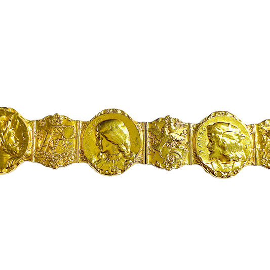 Antique 18KT Yellow Gold "Goethe's Faust" Bracelet close-up front