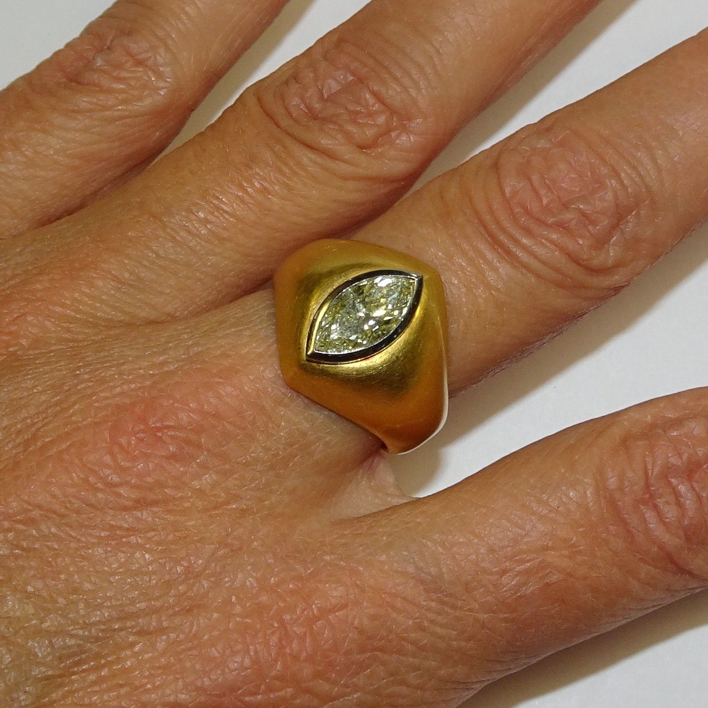 1970s 22KT Yellow Gold Yellow Diamond Ring on finger