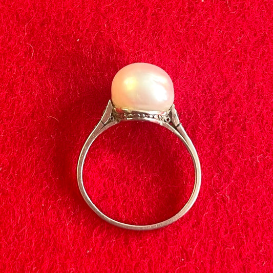 French Edwardian Platinum Natural Pearl & Diamond Ring profile