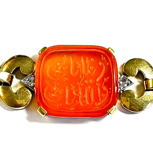 1930s 18KT White Gold Carnelian Agate & Diamond Necklace close-up