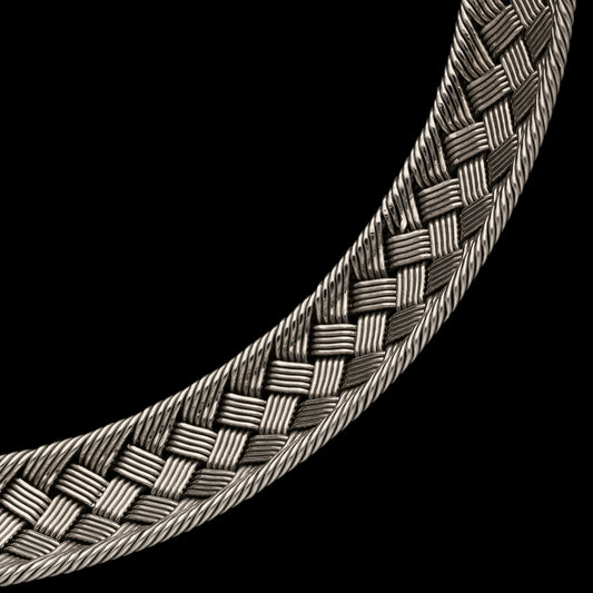 Hermes French Post-1980s 18KT White Gold Woven Torque Necklace close-up back