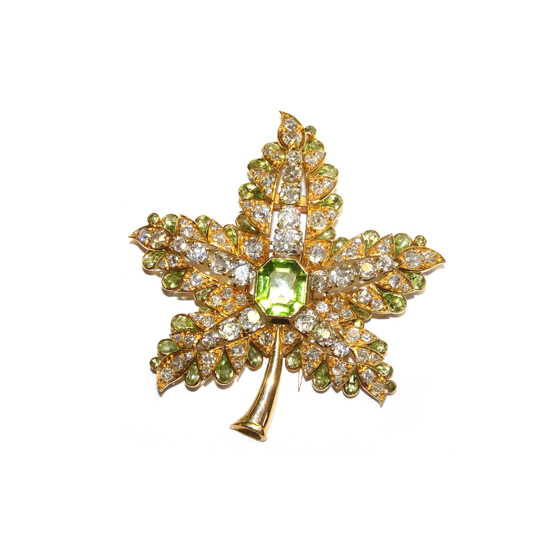René Boivin 1940s 18KT Yellow Gold Diamond & Peridot Leaf Brooch front
