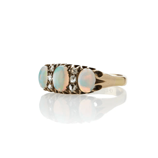 Edwardian 18KT Yellow Gold Opal & Diamond Ring side