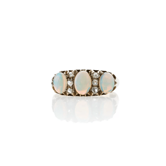 Edwardian 18KT Yellow Gold Opal & Diamond Ring front