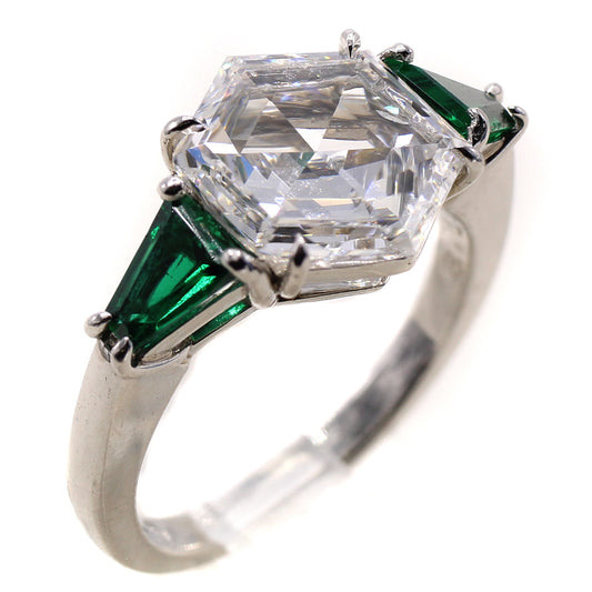 Post-1980s Platinum Diamond & Emerald Ring side