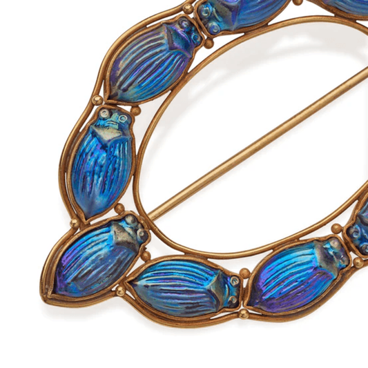 Tiffany & Co. Edwardian 18KT Yellow Gold Favrile Glass Scarab Brooch close-up details