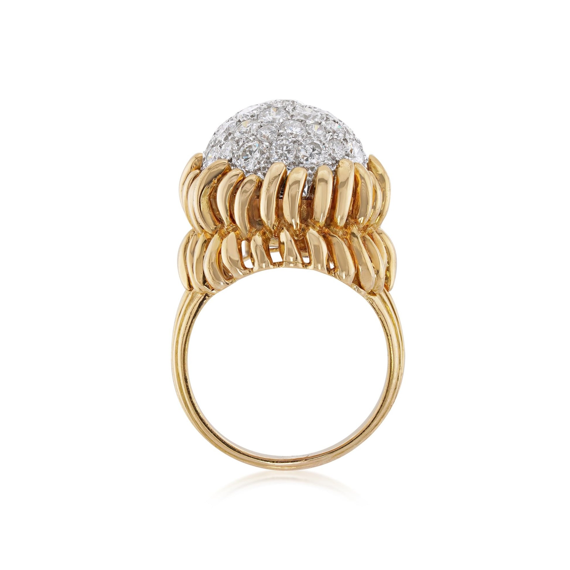 Van Cleef & Arpels Paris 1950s 18KT Yellow Gold Diamond Ring profile