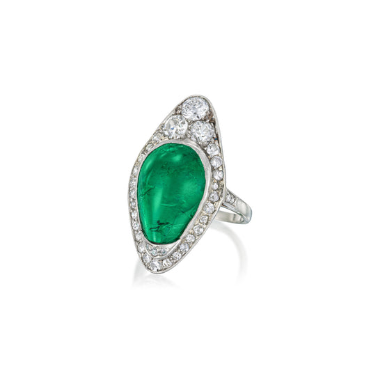 Edwardian Platinum Emerald & Diamond Ring front