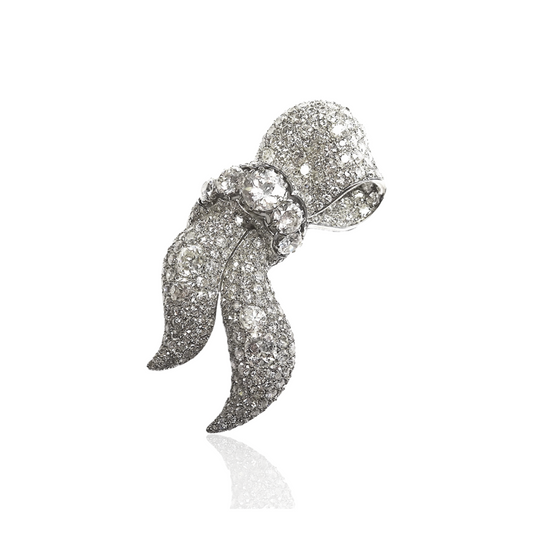 1940s Platinum Diamond Ribbon Brooch front
