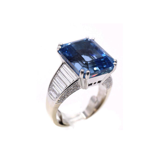 Post-1980s 18KT White Gold Aquamarine & Diamond Ring side