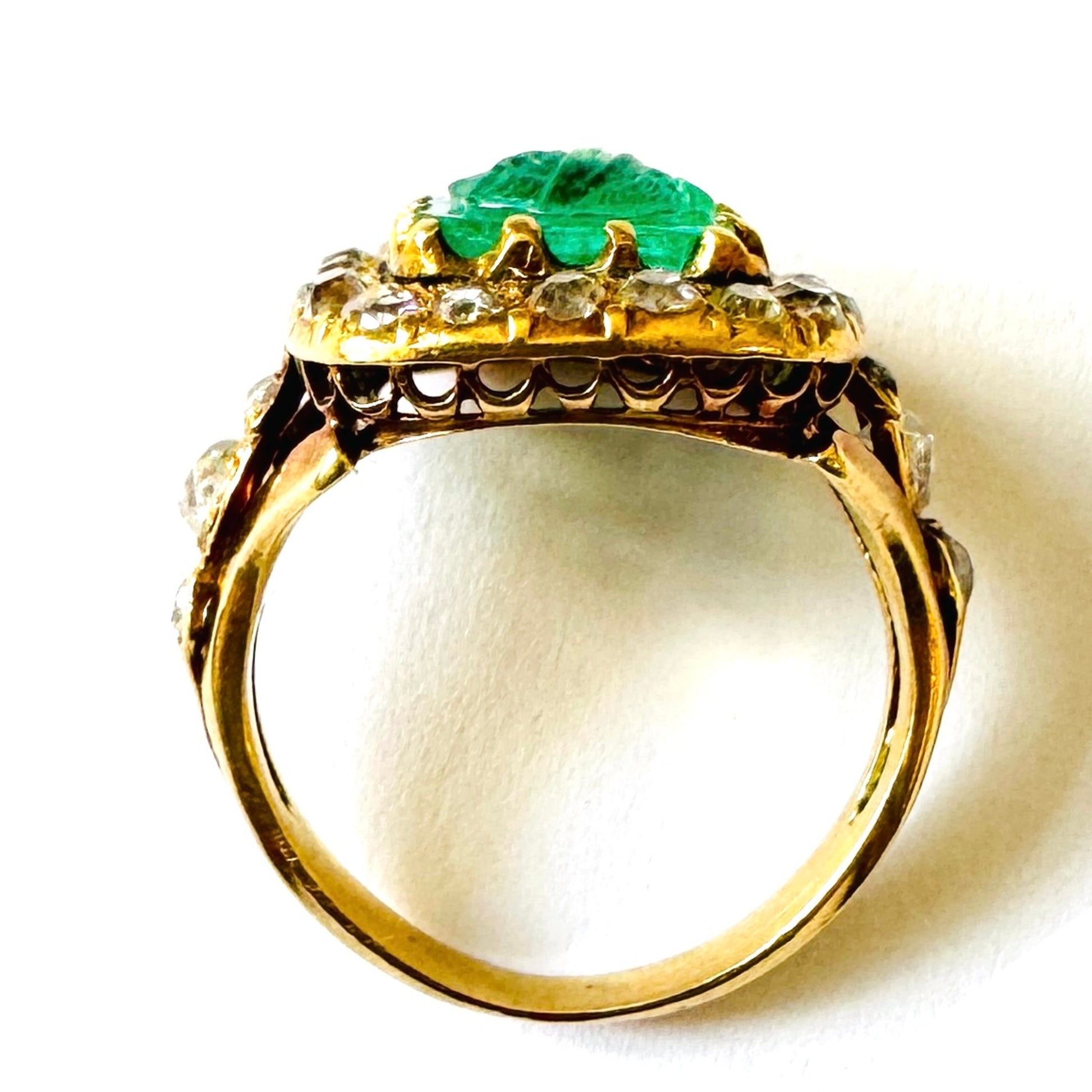 Victorian 18KT Yellow Gold Emerald & Diamond Ring profile