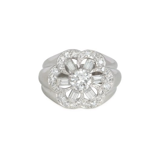 French 1940s Platinum Diamond Ring front