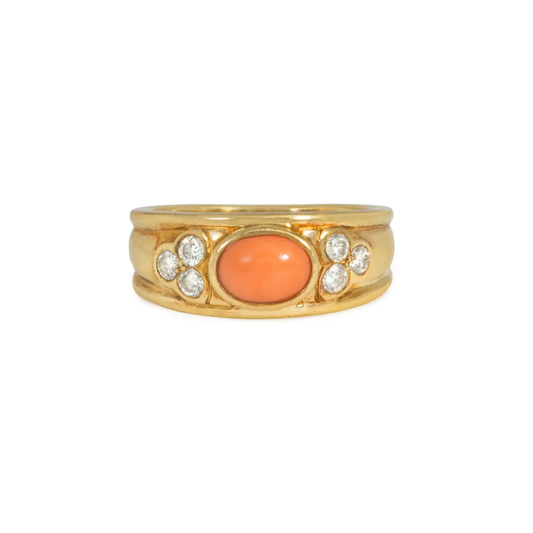 Van Cleef & Arpels France Post-1980s 18KT Yellow Gold Coral & Diamond Ring front