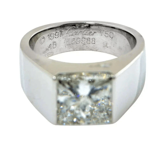 Cartier Post-1980s 18KT White Gold Diamond Ring signature