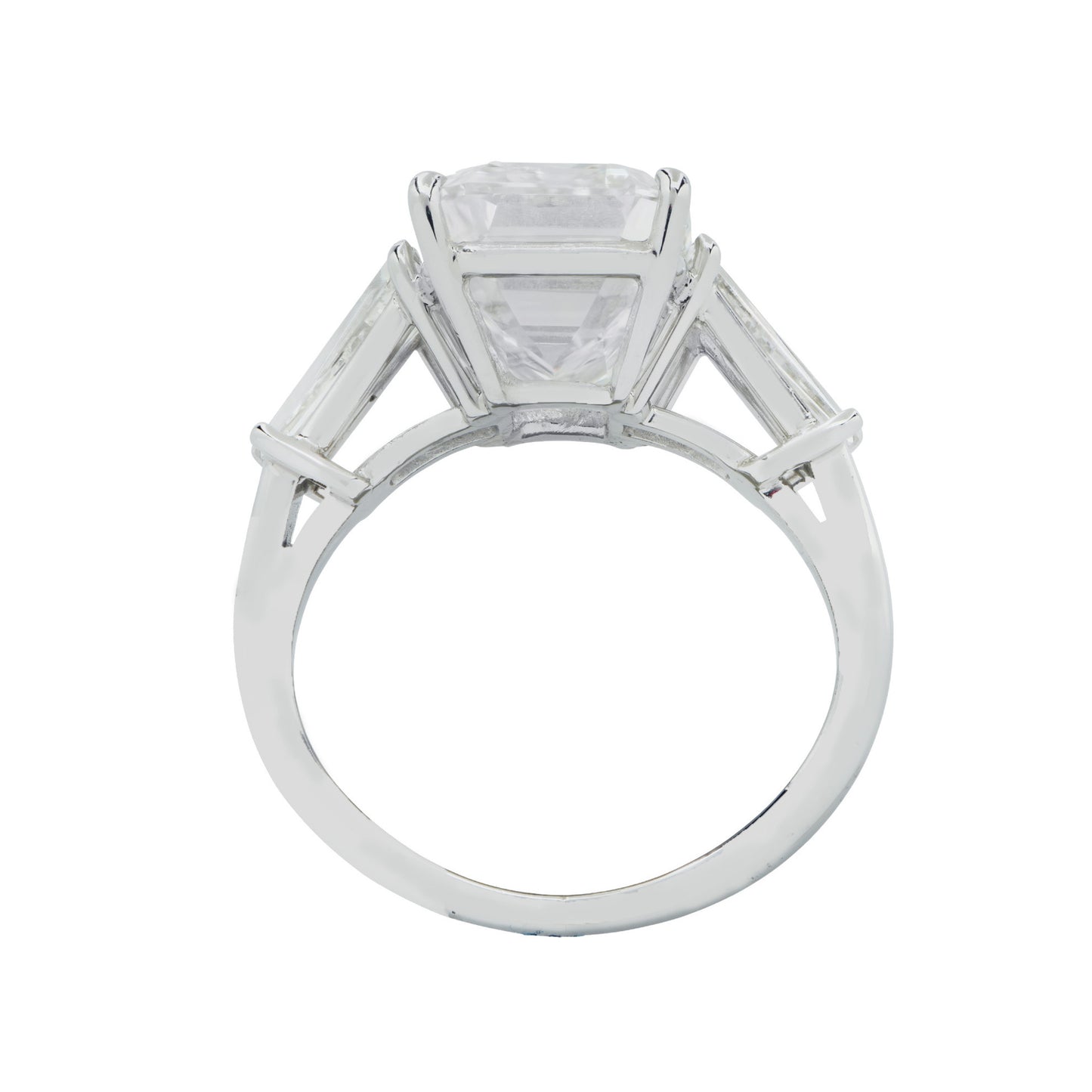 Contemporary Platinum Diamond Ring profile