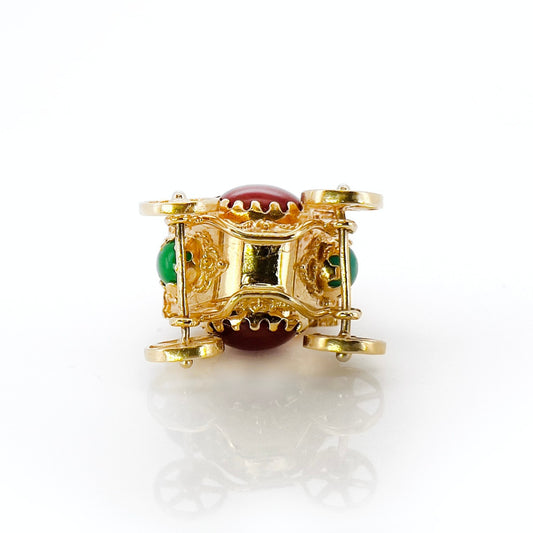 1970s 18KT Yellow Gold Carnelian Agate & Chalcedony Carriage Pendant bottom