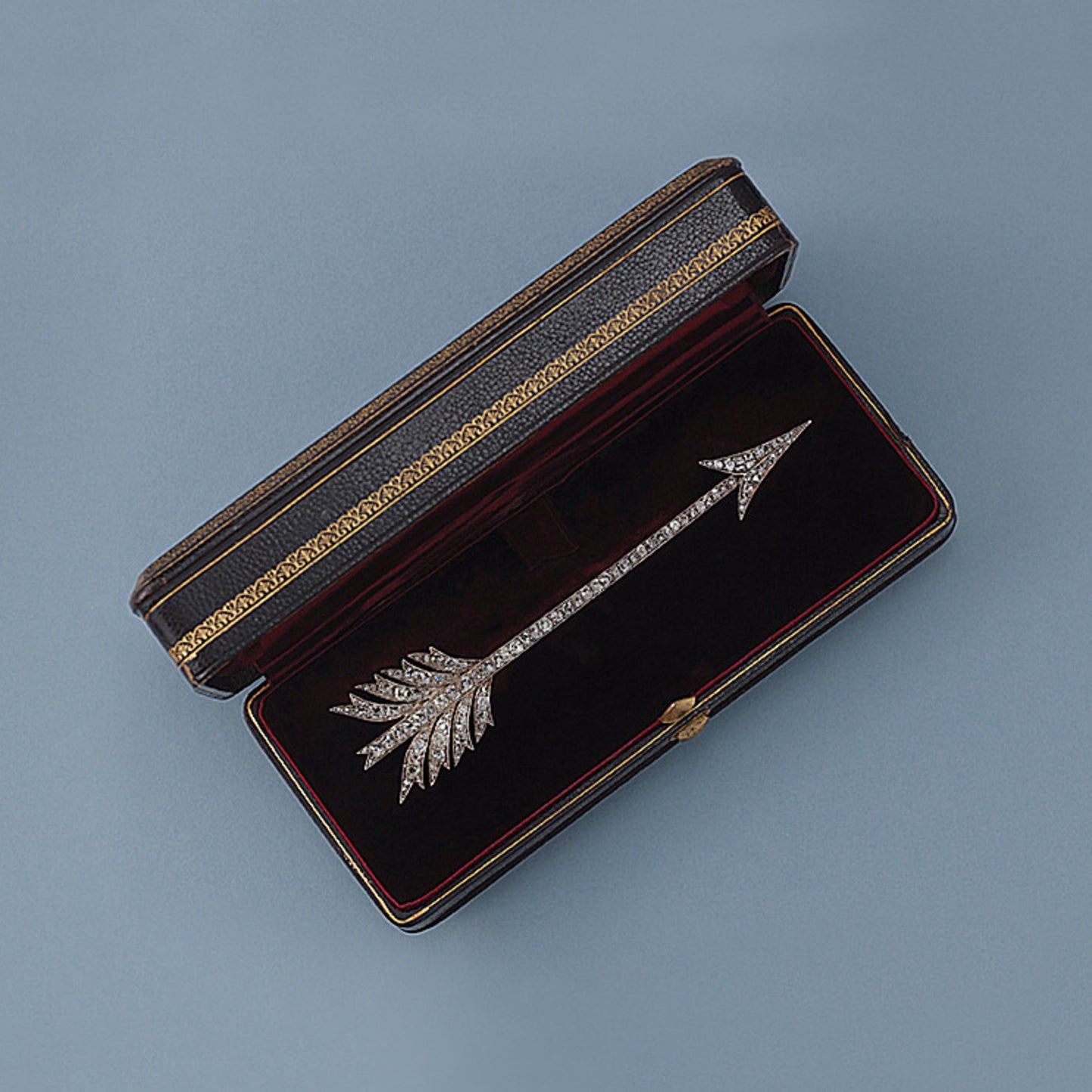 Linzeler Frères Paris Victorian Silver & 18KT Yellow Gold Diamond Arrow Brooch in box