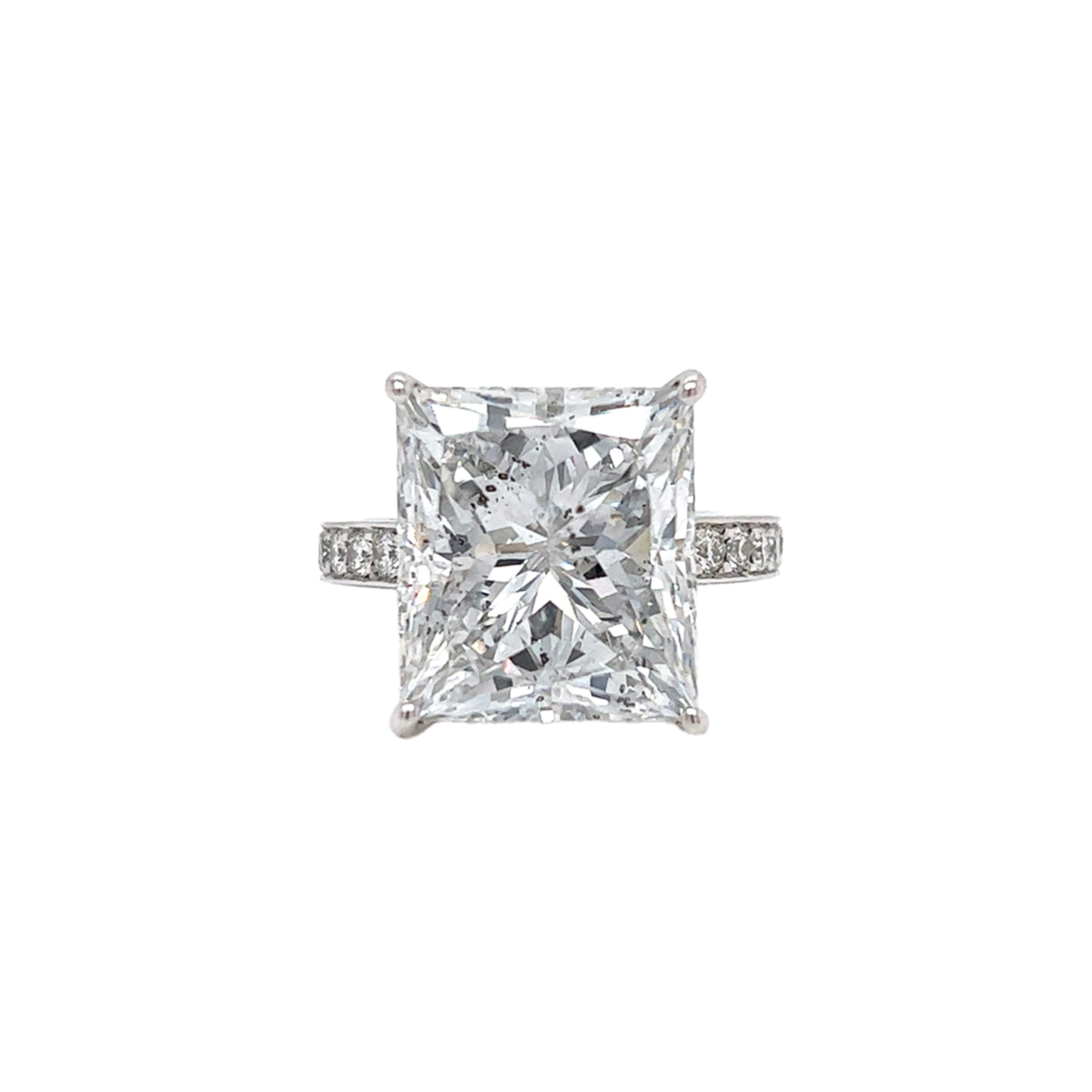 Post-1980s Platinum Diamond Ring front