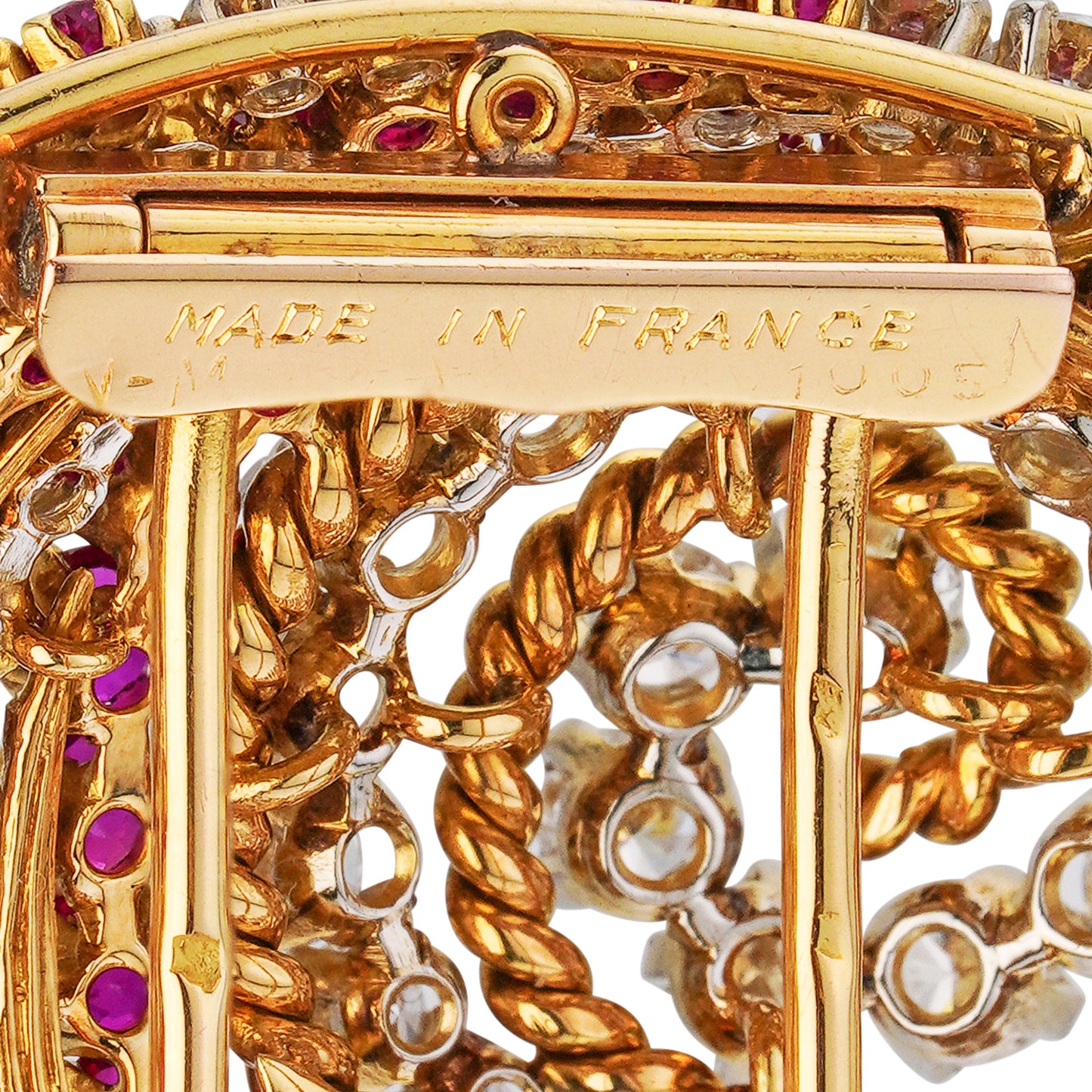 French 1960s Platinum & 18KT Yellow Gold Diamond & Ruby Brooch close-up details