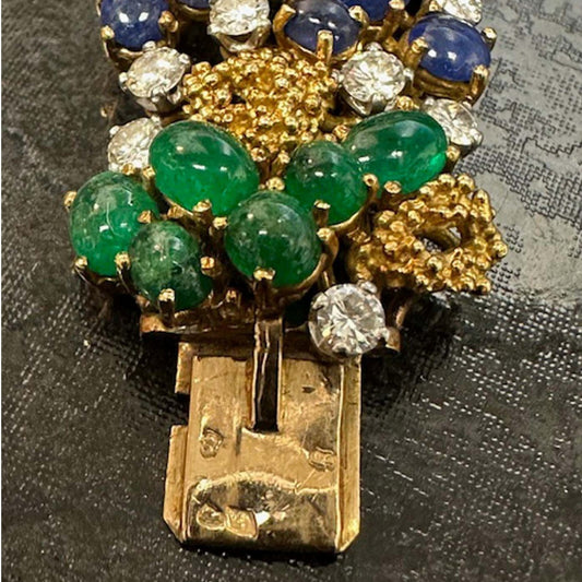 André Vassort French 1980s Platinum & 18KT Yellow Gold Diamond, Sapphire & Emerald Bracelet clasp and maker's marks
