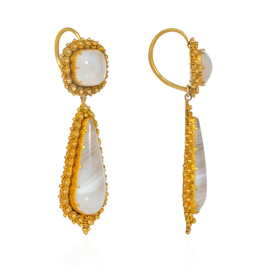 Georgian 18KT Yellow Gold Agate Earrings side
