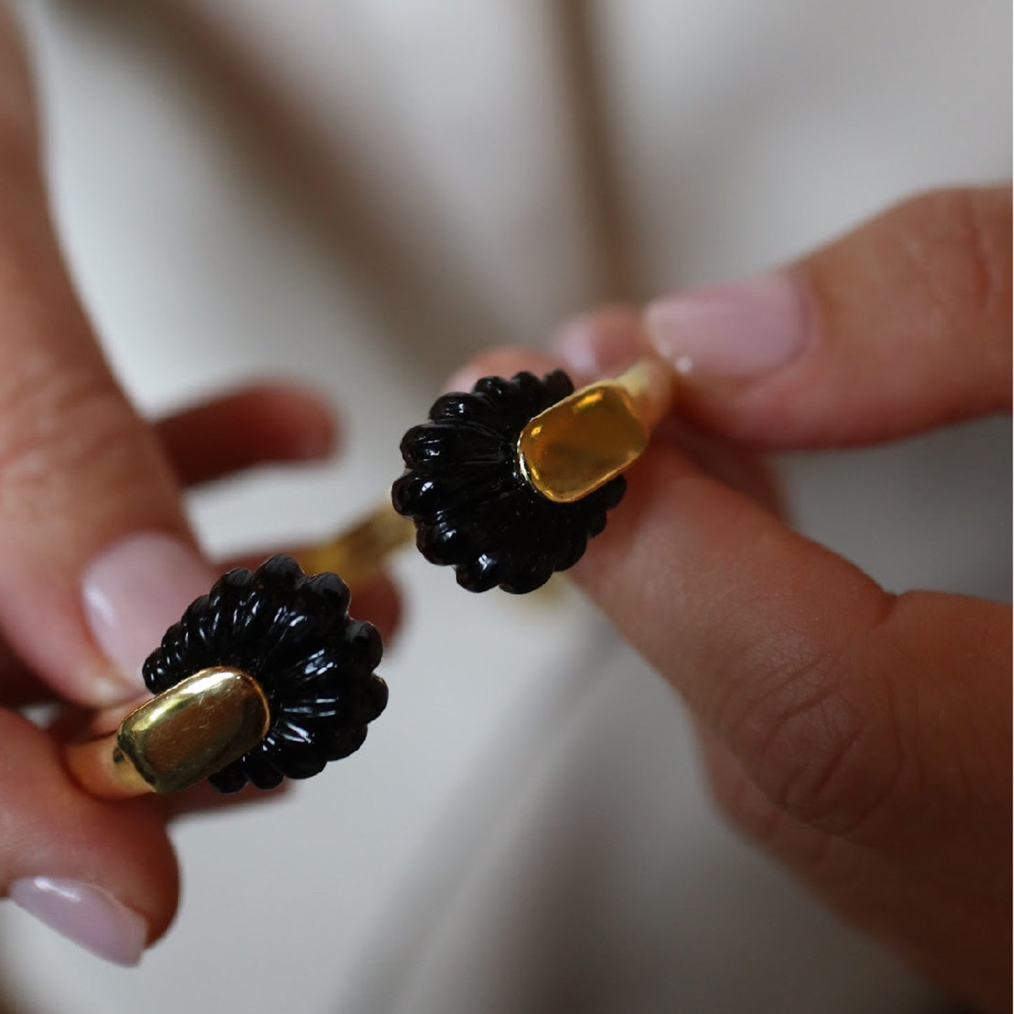 Cartier 1970s 18KT Yellow Gold Onyx Bracelet front