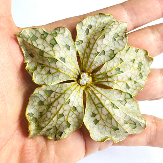 Art Nouveau 18KT Yellow Gold Enamel & Diamond Flower Brooch front