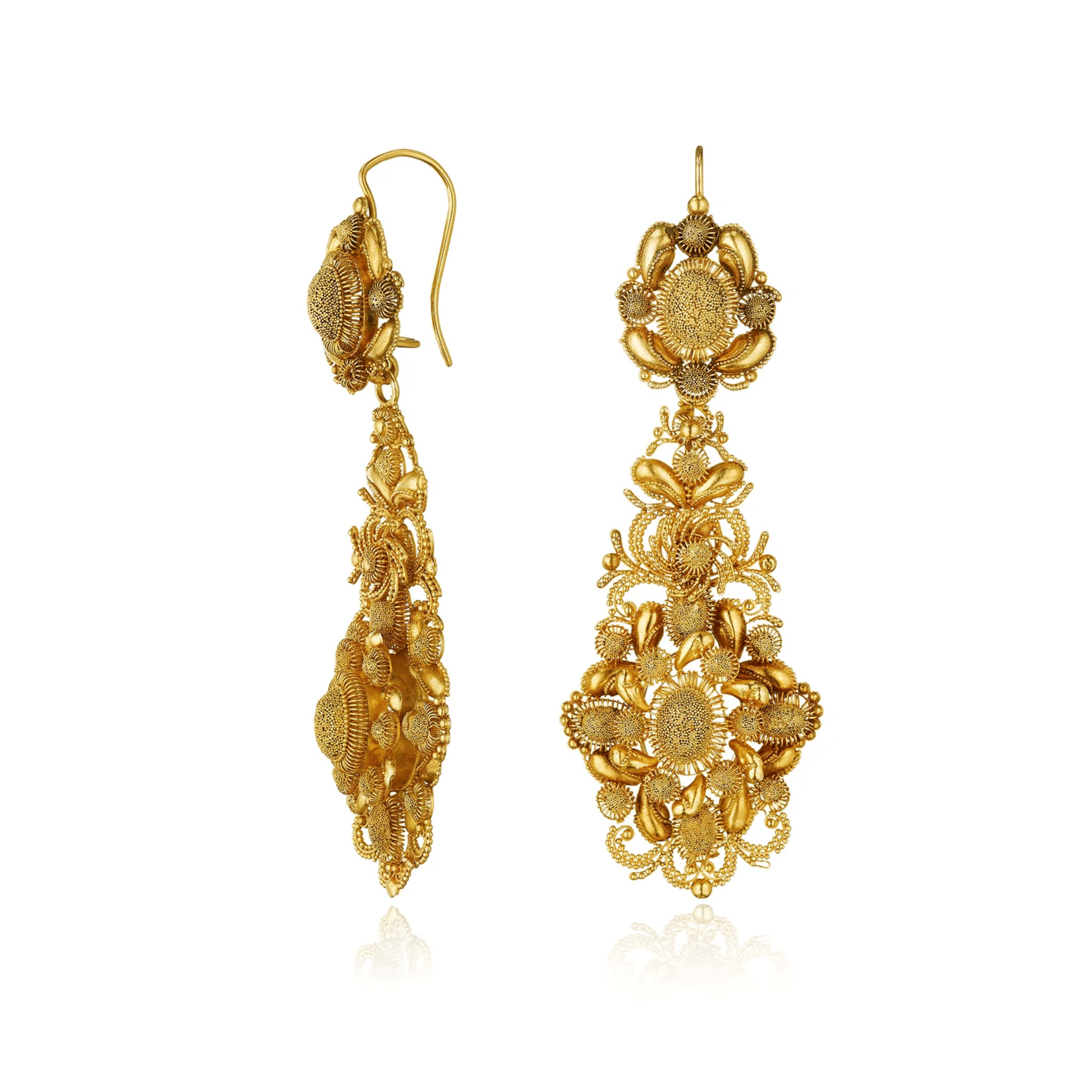 Georgian 18KT Yellow Gold Earrings front and side