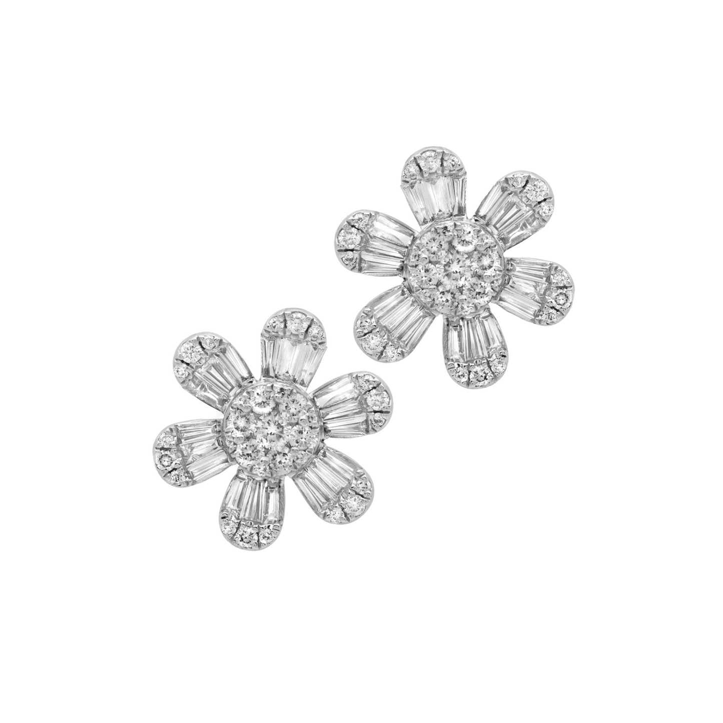1980s 18KT White Gold Diamond Earrings front