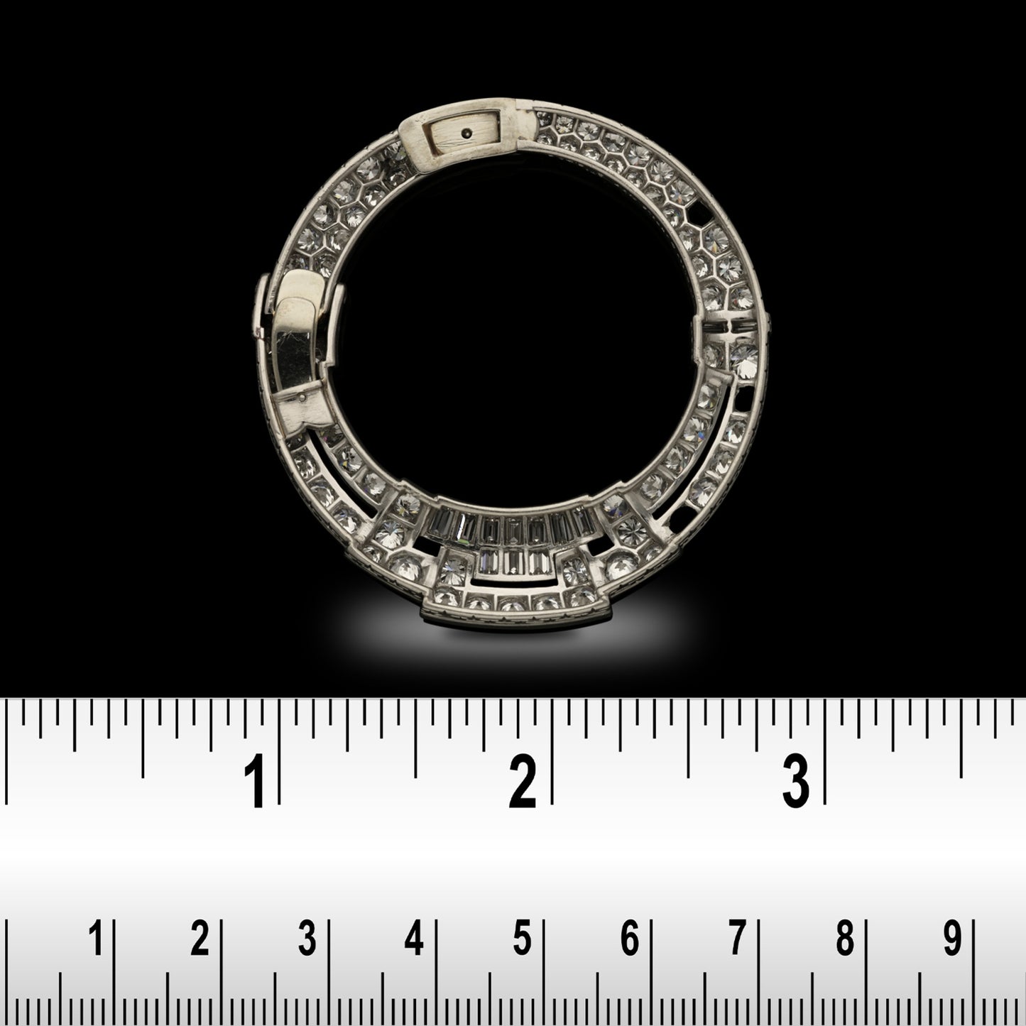 Van Cleef & Arpels French Art Deco Platinum Diamond Un Cercle Brooch back