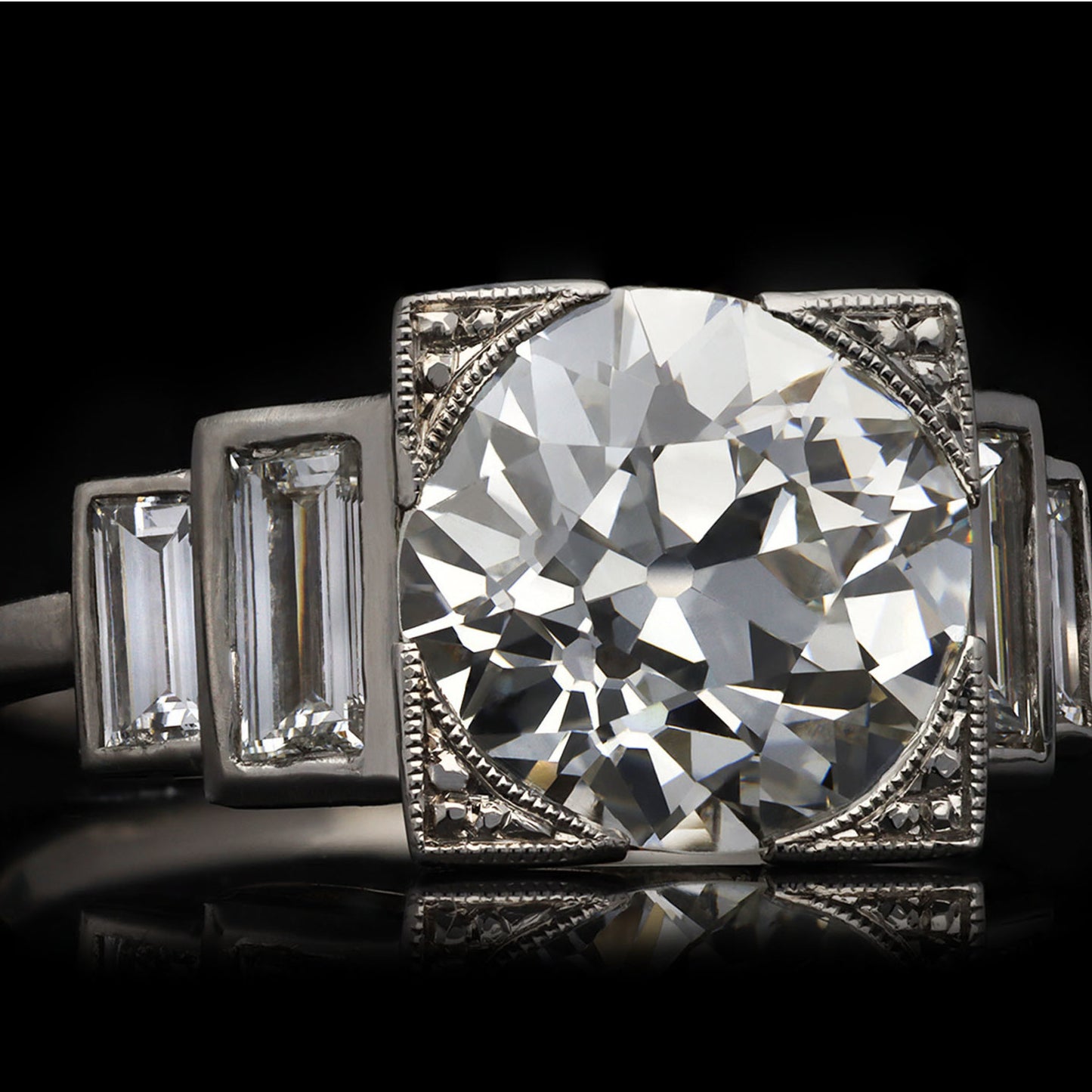 Art Deco Platinum Diamond Ring