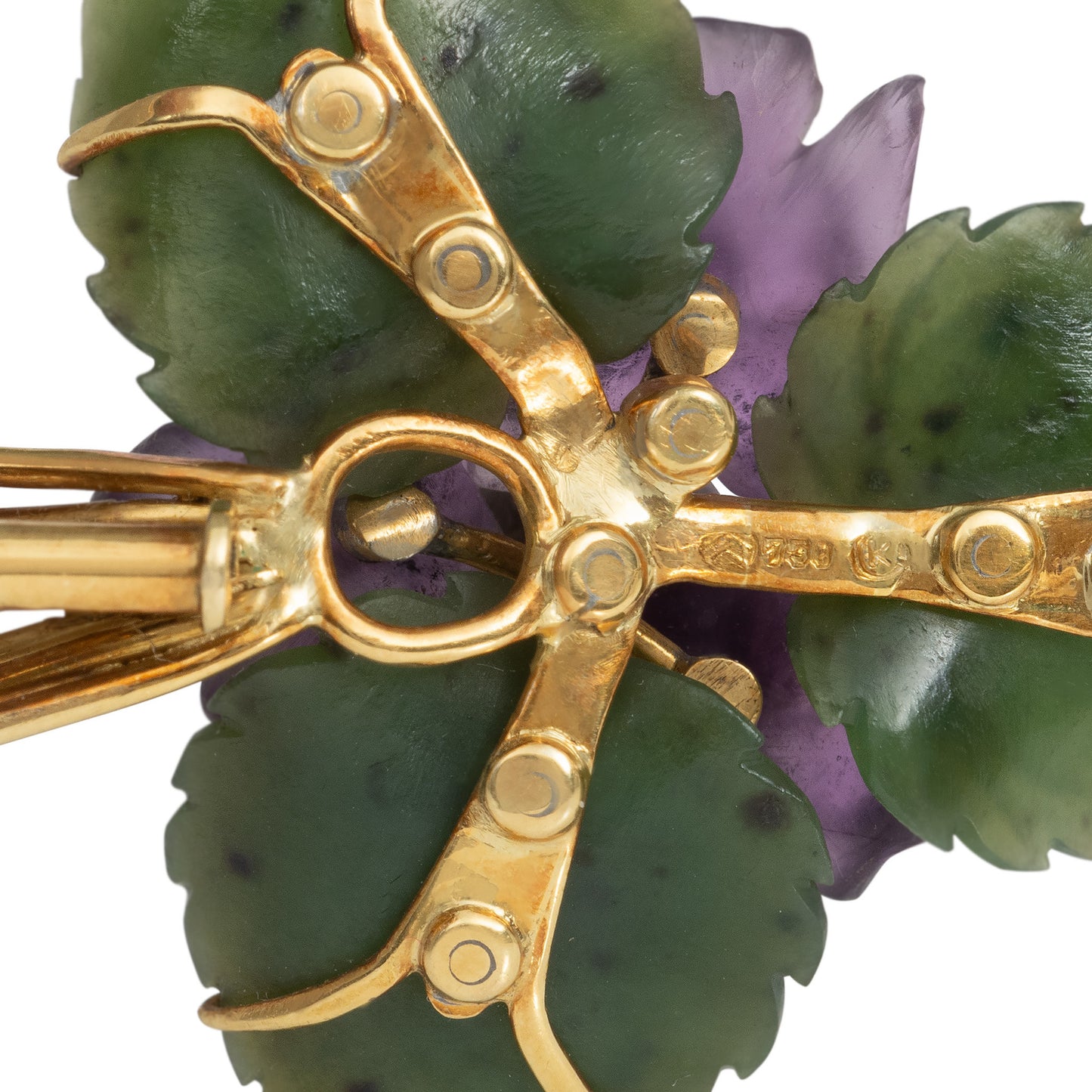 Austrian Retro 18KT Yellow Gold Amethyst & Jade Nephrite Posy Brooch back