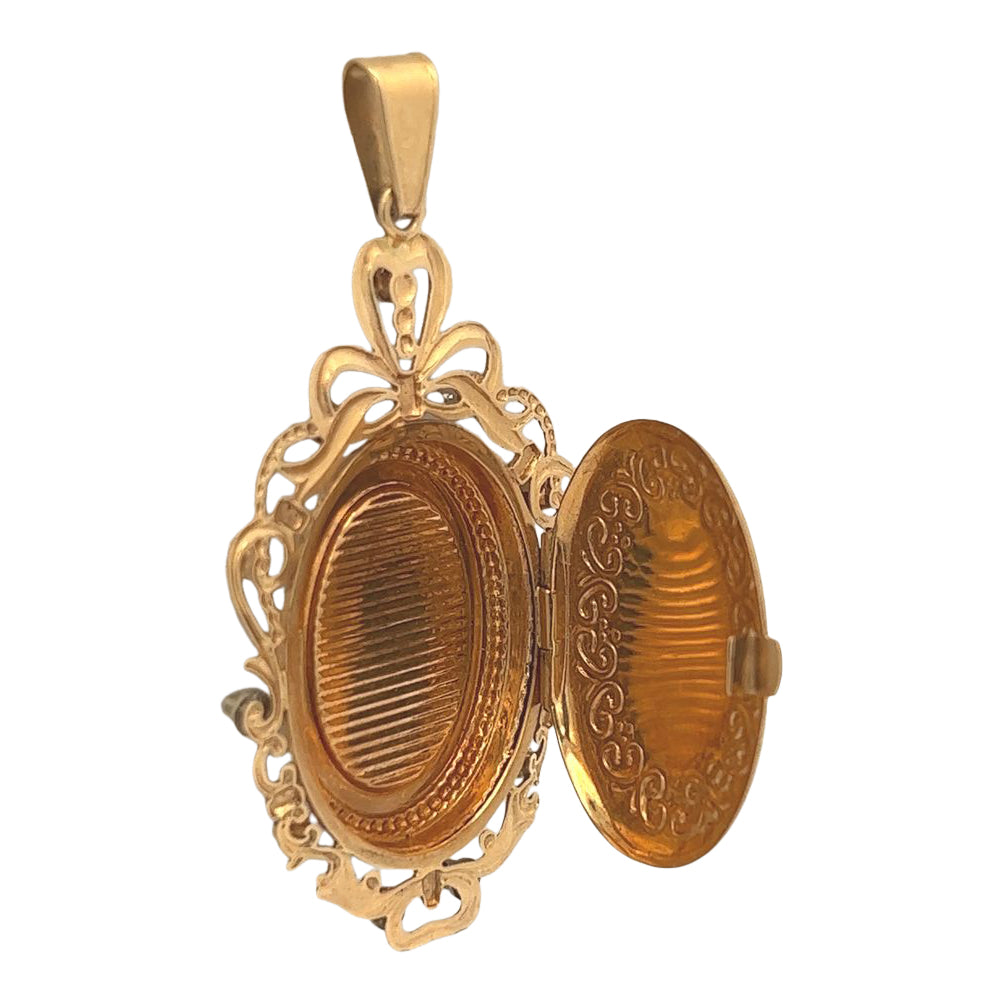 example of a locket opened