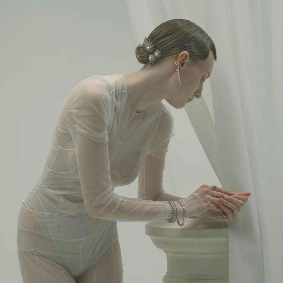 model with jewelry for Spicer Warin