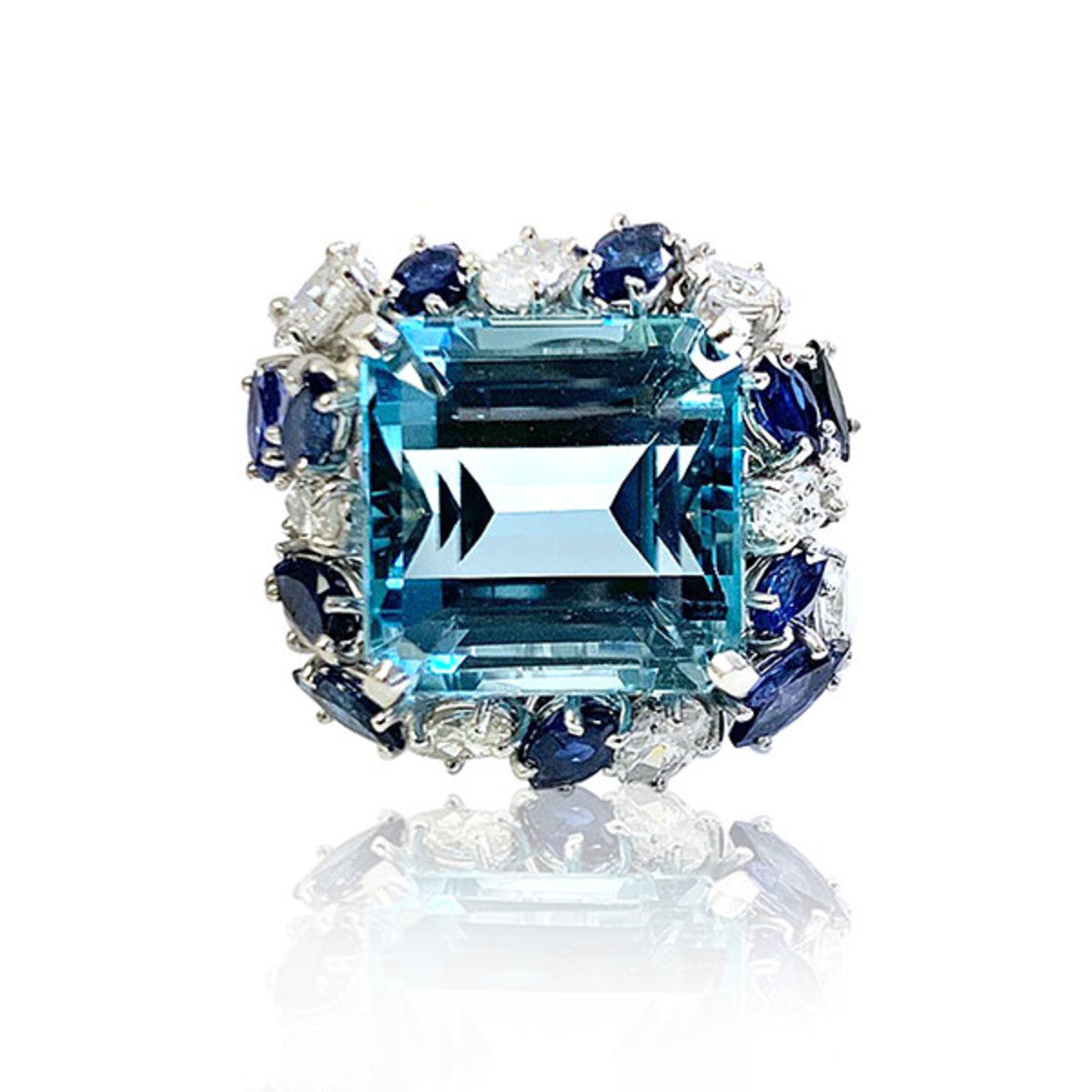 1950s Platinum Aquamarine, Diamond & Sapphire Ring front view