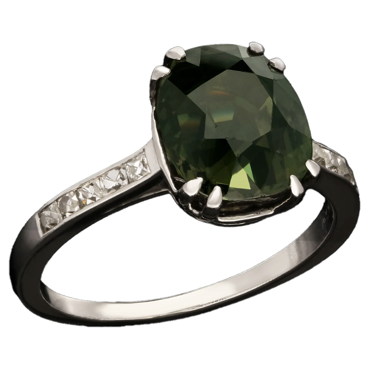 JE Caldwell Art Deco Platinum Alexandrite Color Change Ring front view