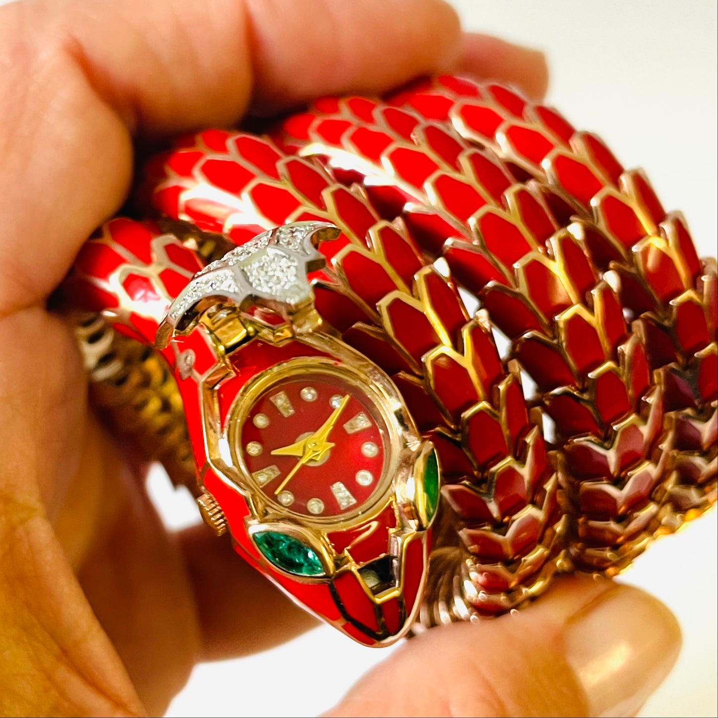 Post-1980s 18KT Rose Gold Enamel, Diamond & Emerald Snake Watch & Ring Set close-up details of watch face