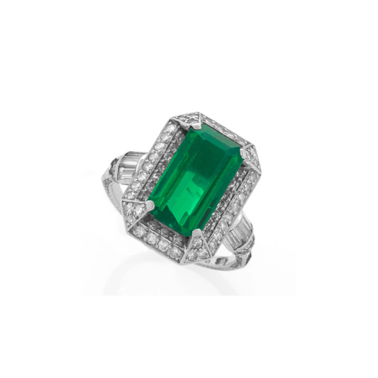 Art Deco Platinum Colombian Emerald & Diamond Ring front view