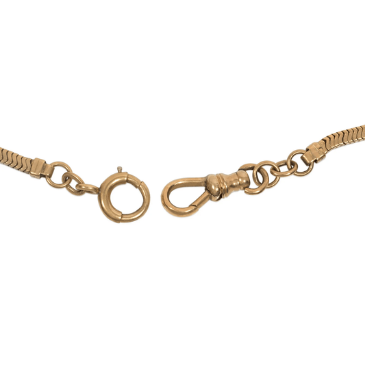 Retro 14KT Yellow Gold Necklace close-up of clasp