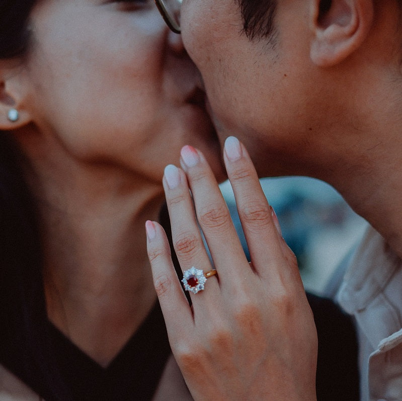 Getting engaged with a colored gemstone engagement ring, photo Hoi An and Da Nang, courtesy Unsplash