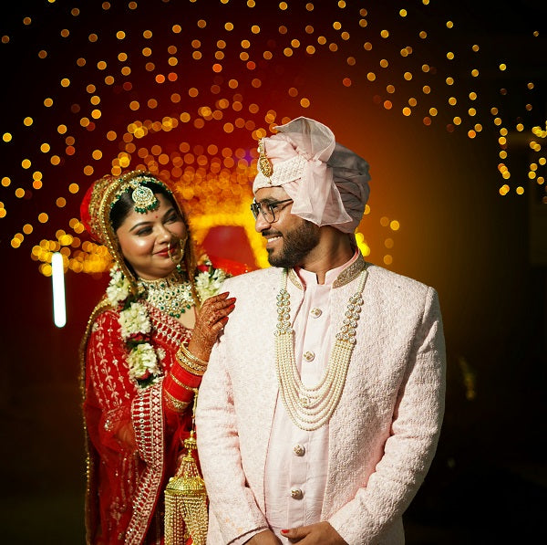 Indian bride and groom, image by Arto Suraj, courtesy unsplash.