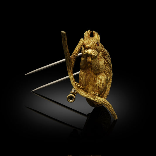 Hermes French 1960s 18KT Yellow Gold Ruby Squirrel Brooch side view