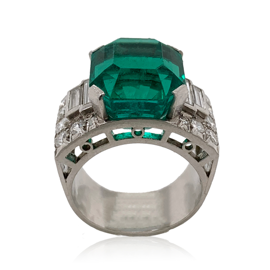 Art Deco Platinum Emerald & Diamond Ring profile