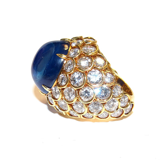 French 1960s 18KT Yellow Gold Unheated Blue Sapphire & Diamond Ring side