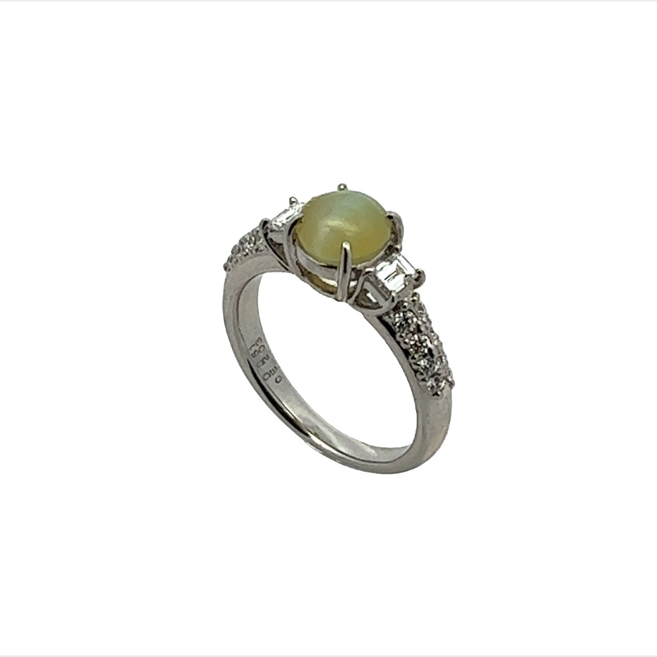 Post-1980s Platinum Chrysoberyl Cat's Eye & Diamond Ring side front