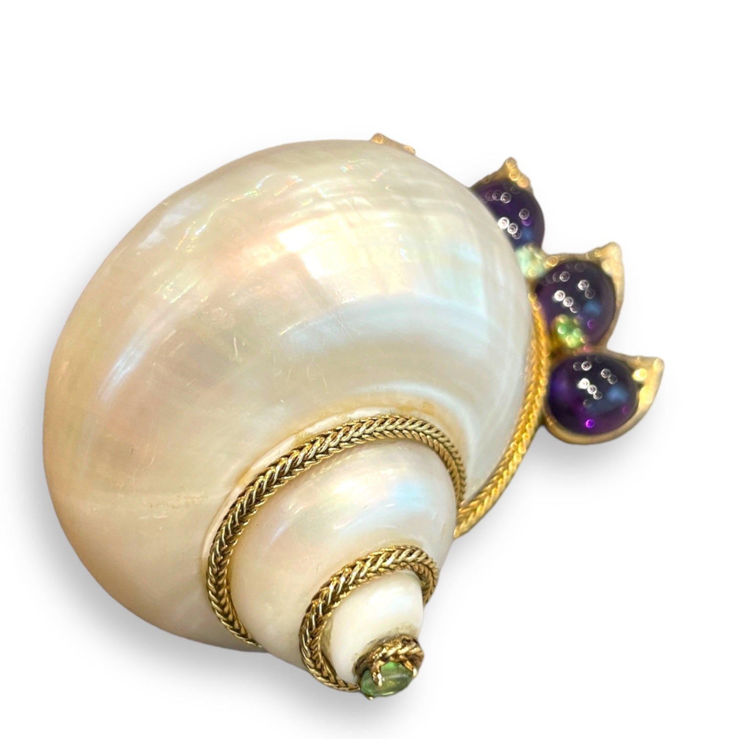 Marchak Paris 1950s 18KT Yellow Gold Amethyst, Mother of Pearl, Cultured Pearl & Peridot Seashell Set brooch