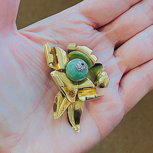 1950s 18KT Yellow Gold Aventurine, Diamond, Sapphire Set in hand