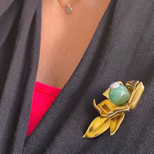 1950s 18KT Yellow Gold Aventurine, Diamond, Sapphire Set on blouse